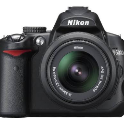 Nikon D5000